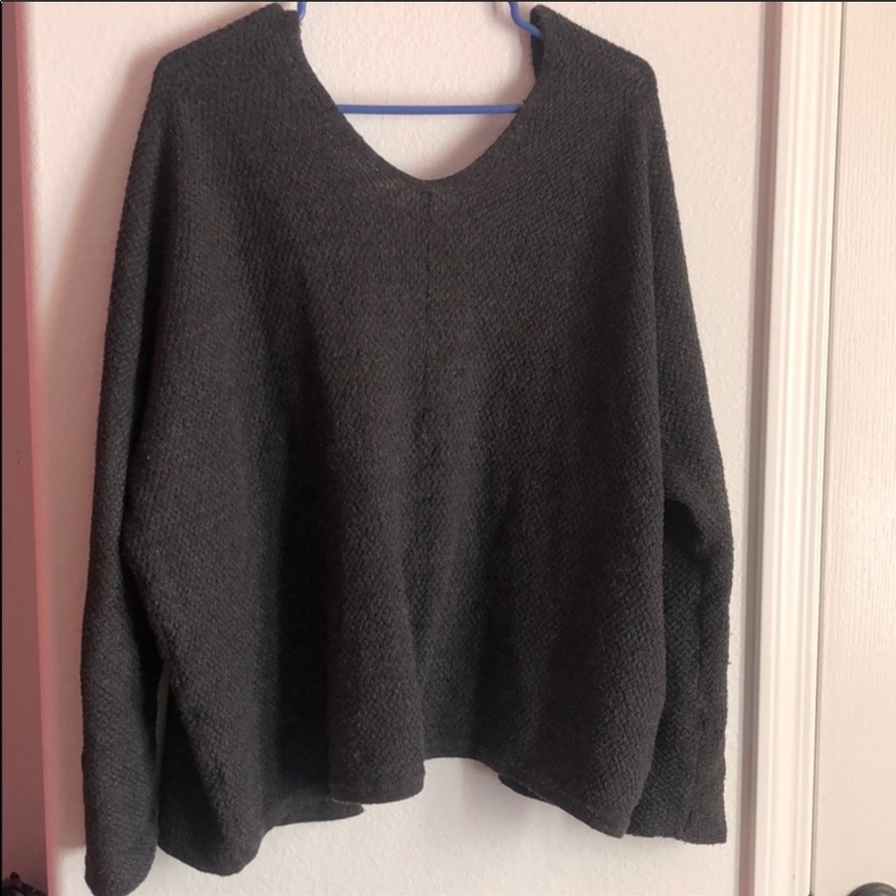Brandy Melville Cardigan Bundle - Picture 9 of 9